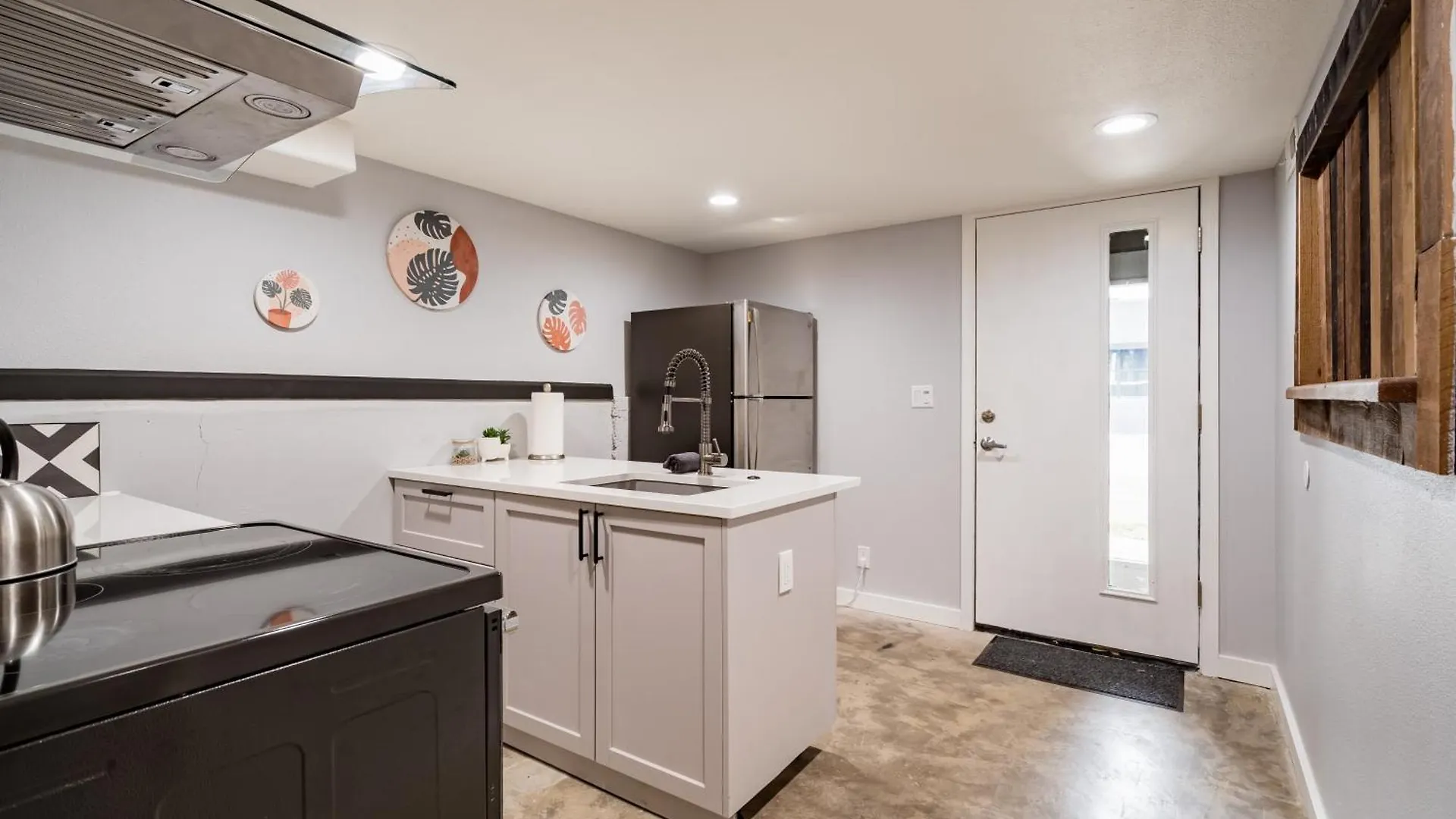 Apartment Stay Portland - Lovely Location, 4 Bedroom Pearl Apt, Sleeps 8