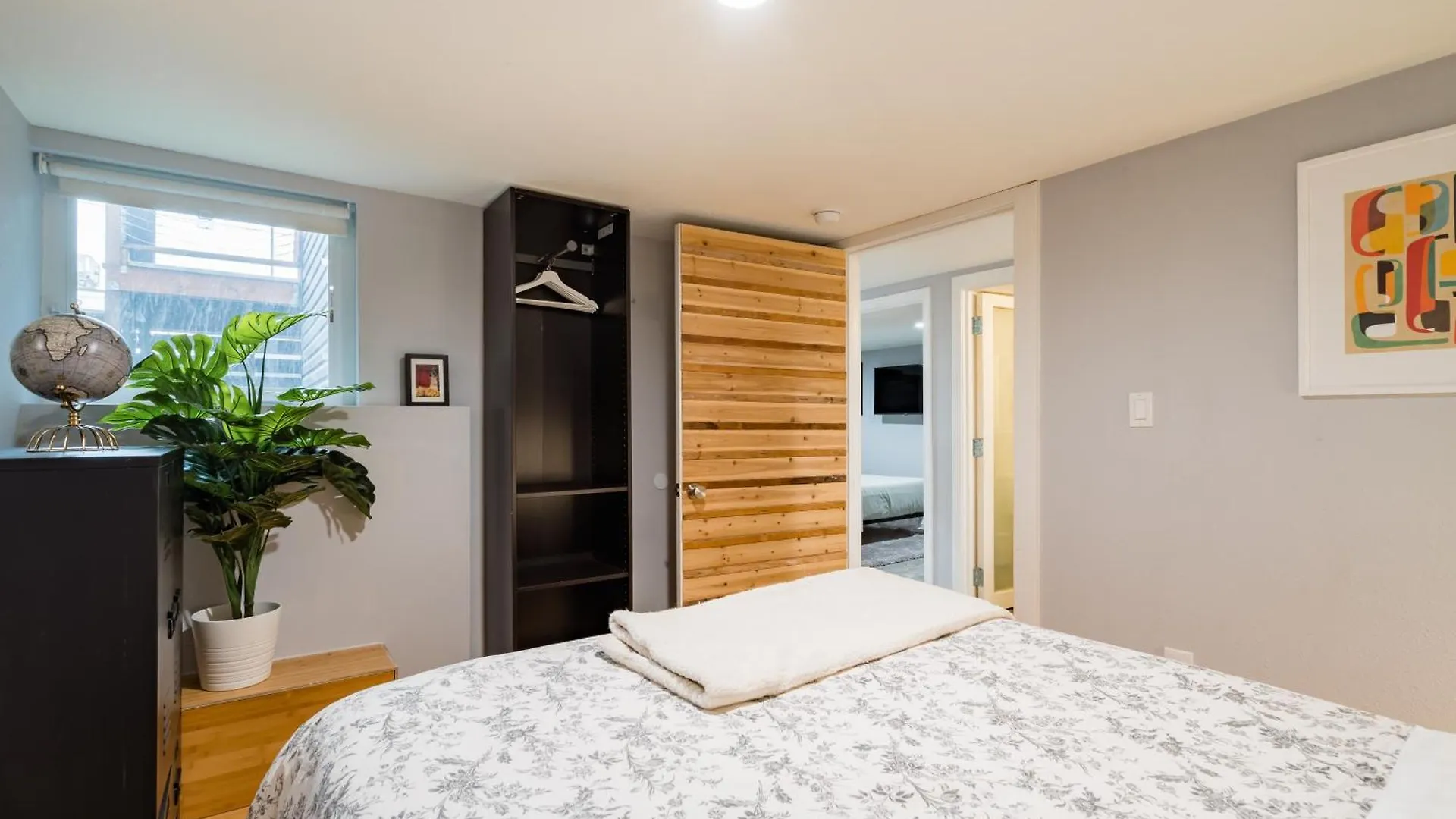 Stay Portland - Lovely Location, 4 Bedroom Pearl Apt, Sleeps 8 0*,