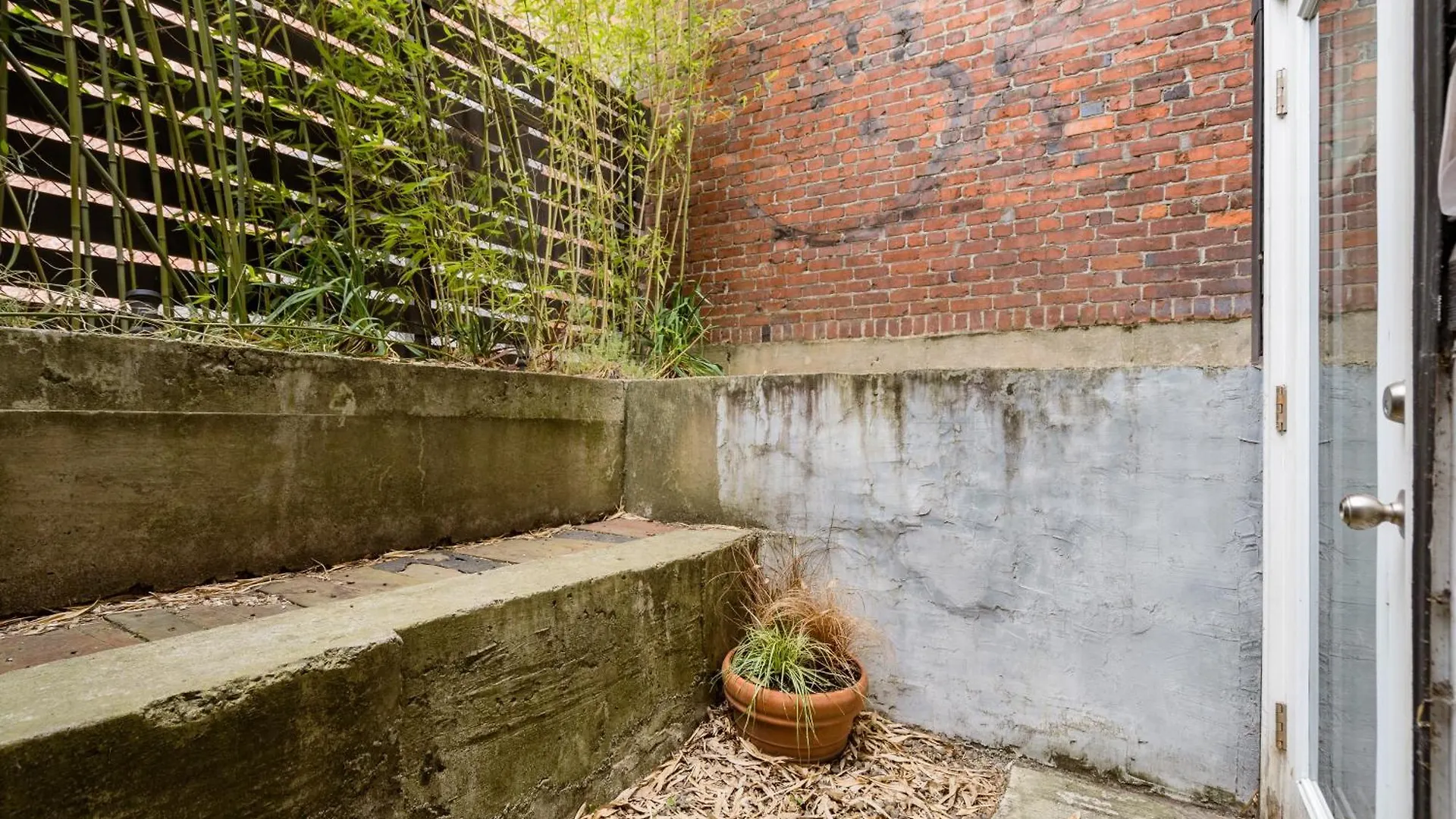 Stay Portland - Lovely Location, 4 Bedroom Pearl Apt, Sleeps 8