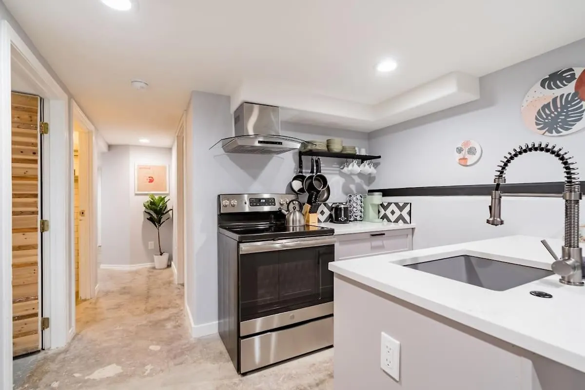 Stay Portland - Lovely Location, 4 Bedroom Pearl Apt, Sleeps 8 0*,