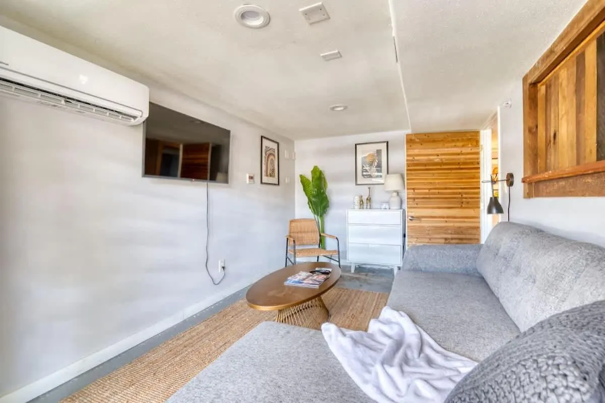 Stay Portland - Lovely Location, 4 Bedroom Pearl Apt, Sleeps 8 0*,  USA