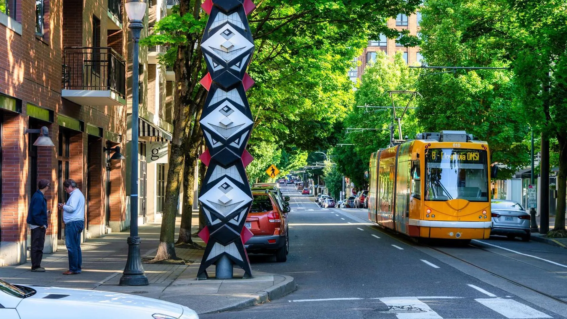 Stay Portland - Lovely Location, 4 Bedroom Pearl Apt, Sleeps 8 United States